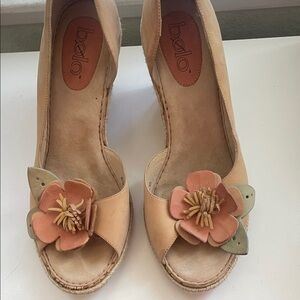 Bolo Tan Floral Espadrille Wedges